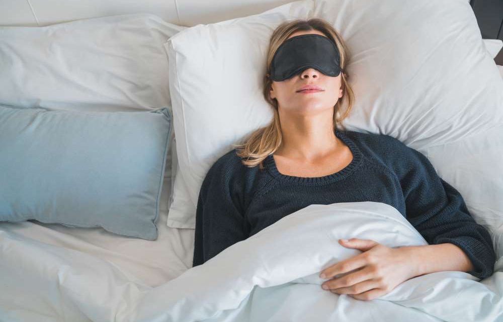 I vantaggi di un cuscino riposa gambe per dormire meglio